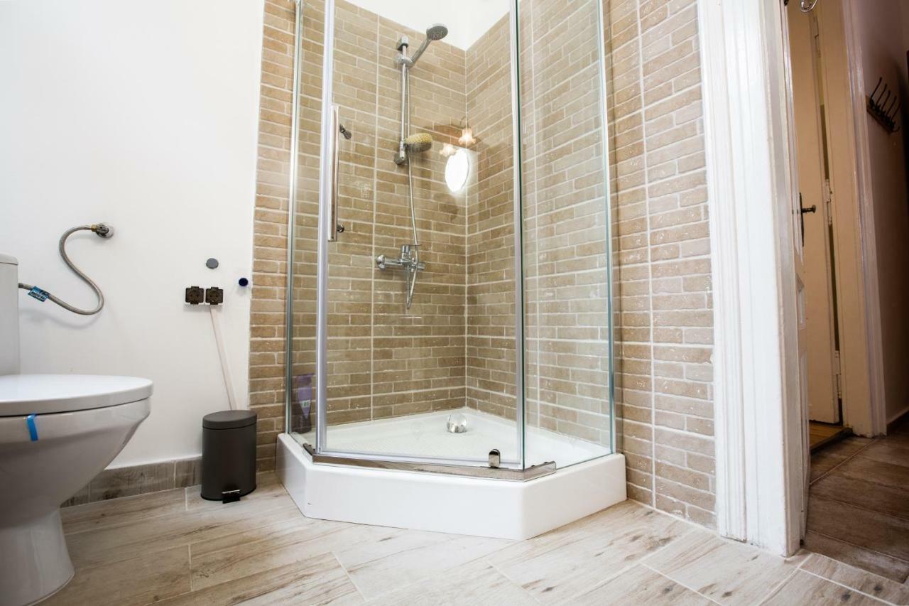 Art Downtown Alecsandri St Luxury Apartment Oradea Eksteriør billede